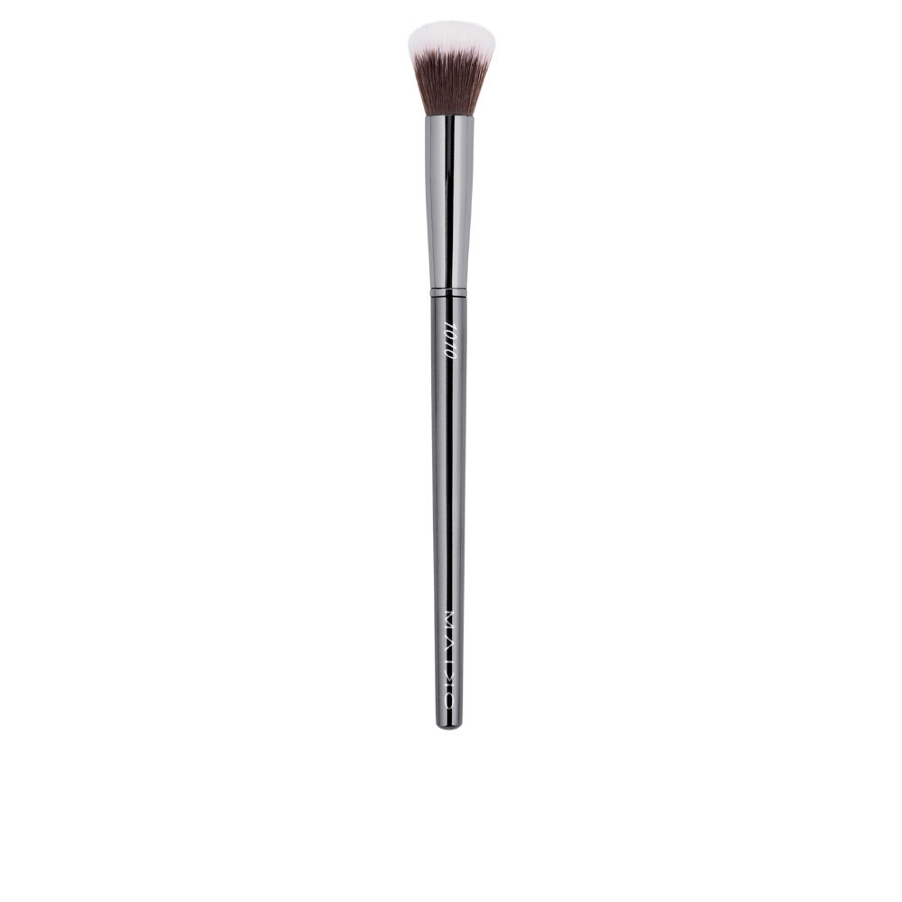 LUXURY GREY concealer blending brush 1010
